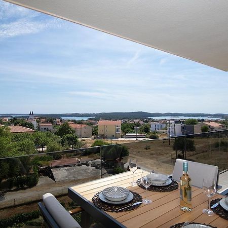 Boutique Apartments Kristo Медулин Экстерьер фото